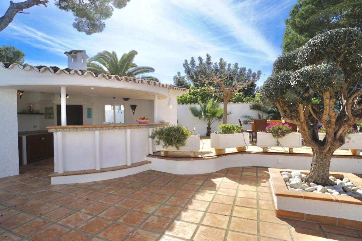 Hotel for sale in Moraira