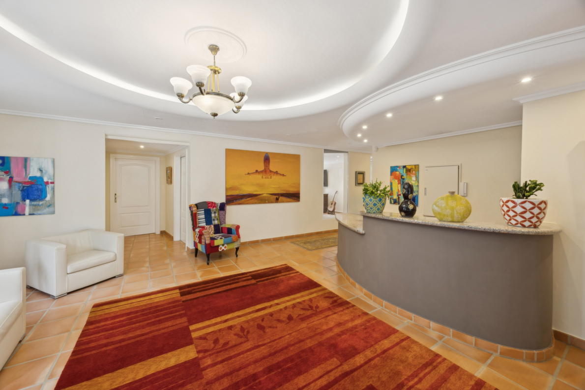 Hotel for sale in Moraira