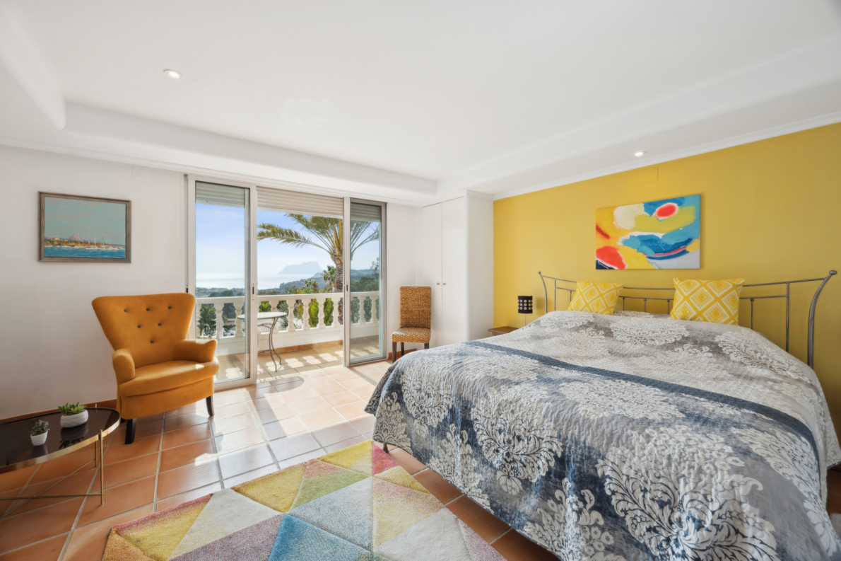 Hotel for sale in Moraira