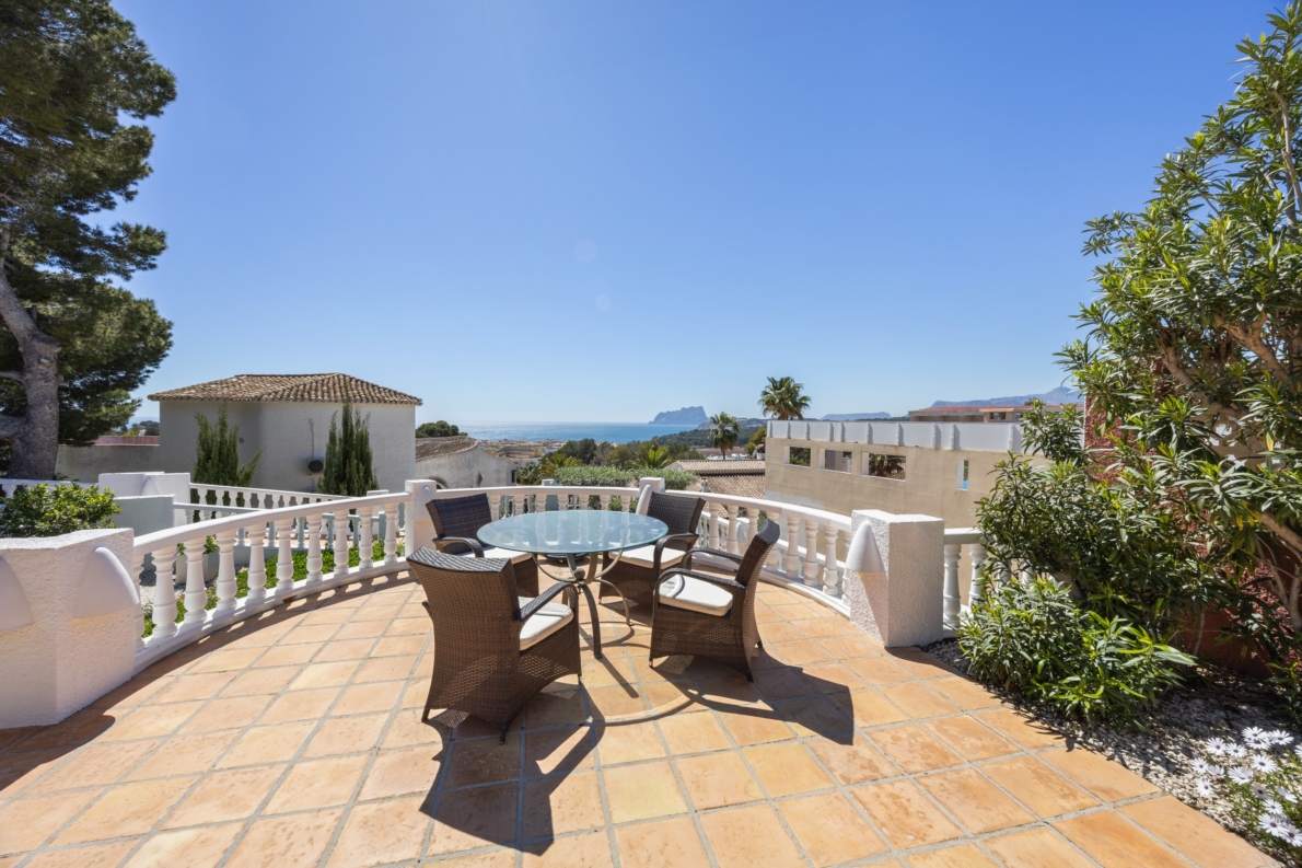 Hotel for sale in Moraira
