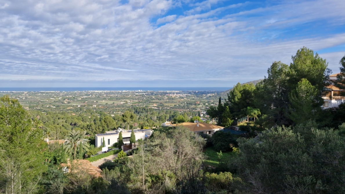Urban Land for sale in Pedreguer