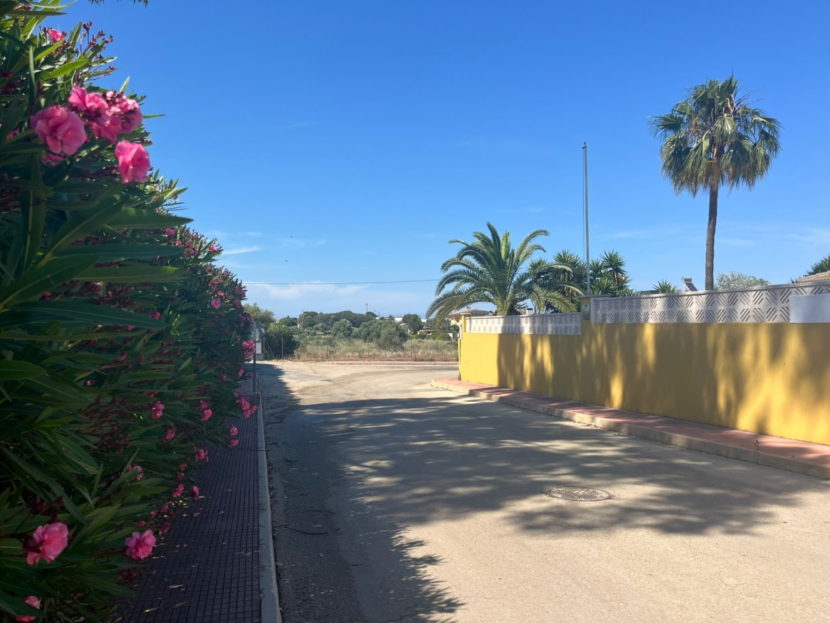 Urban Land for sale in Dénia