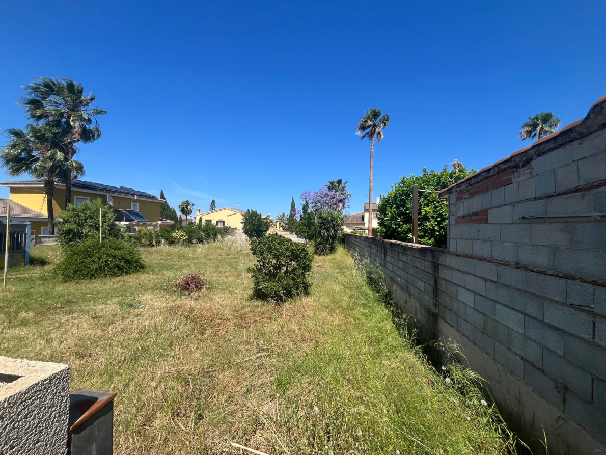 Urban Land for sale in Dénia