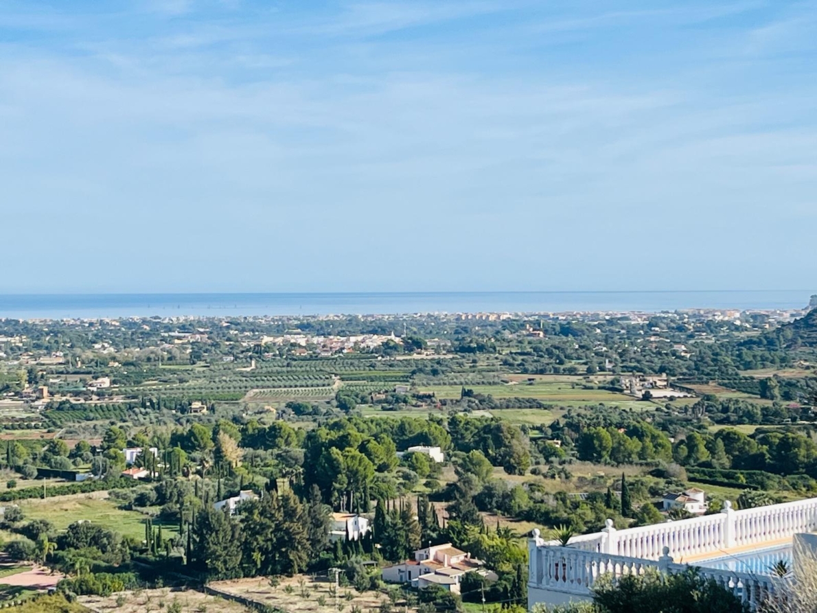 Building Plot for sale in Pedreguer