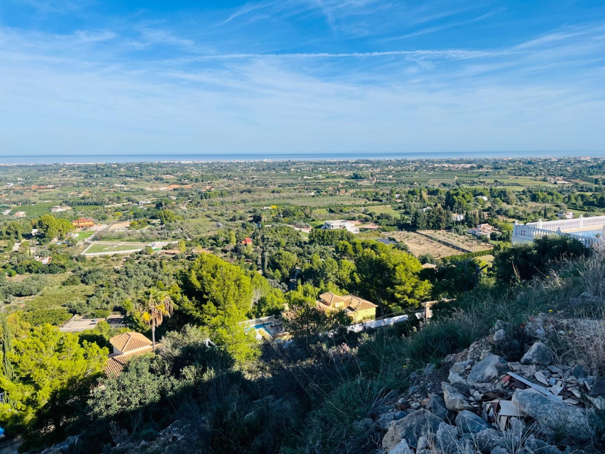 Building Plot for sale in Pedreguer