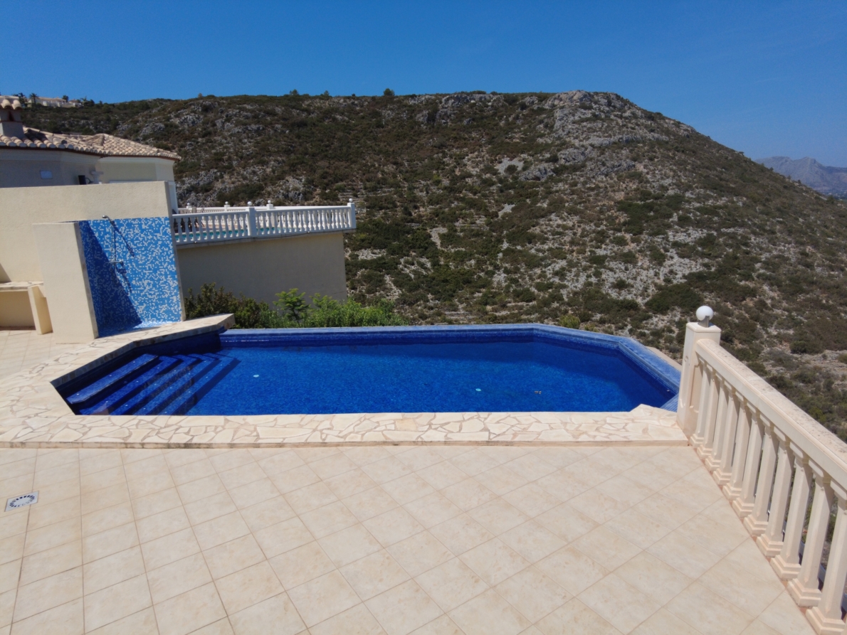 Villa for sale in Dénia