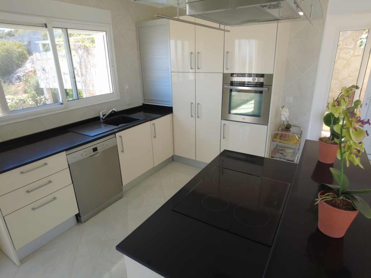 Villa for sale in Dénia