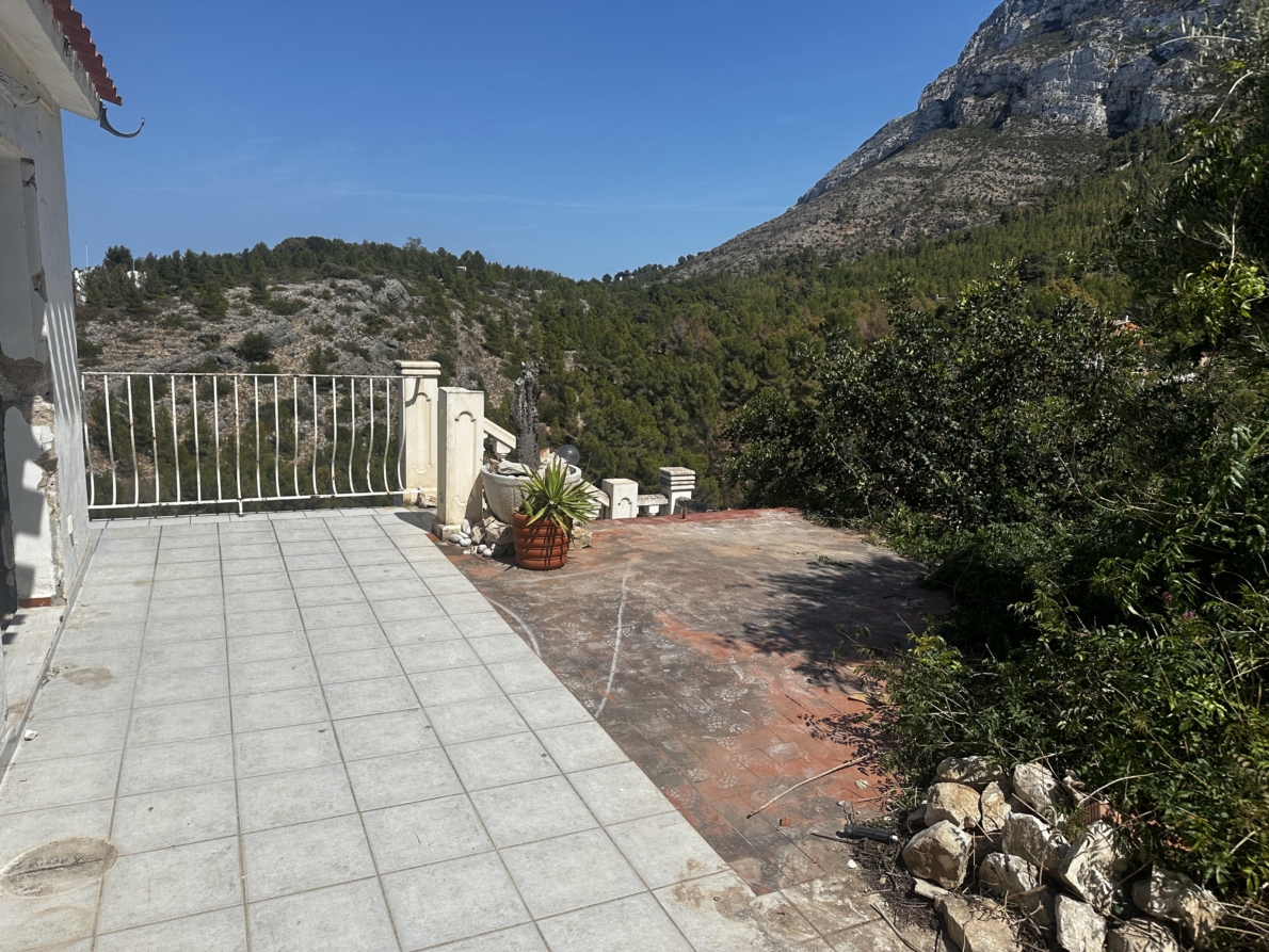 Villa for sale in Dénia