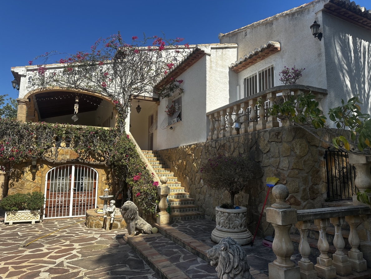 Villa for sale in Jávea / Xàbia