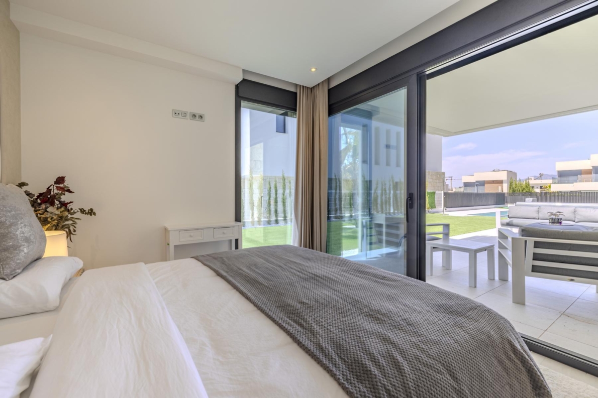 Villa for sale in Finestrat