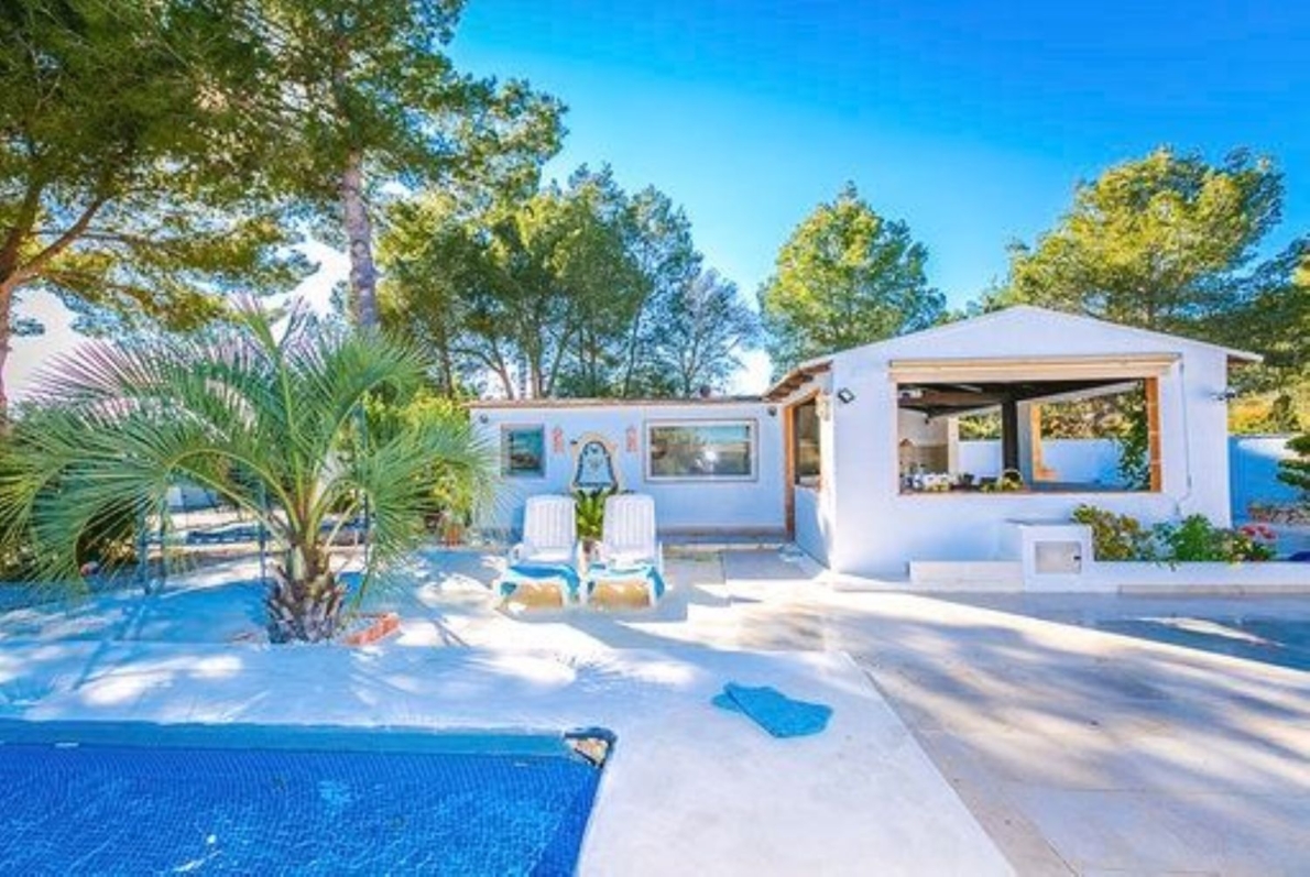 Villa for sale in Teulada