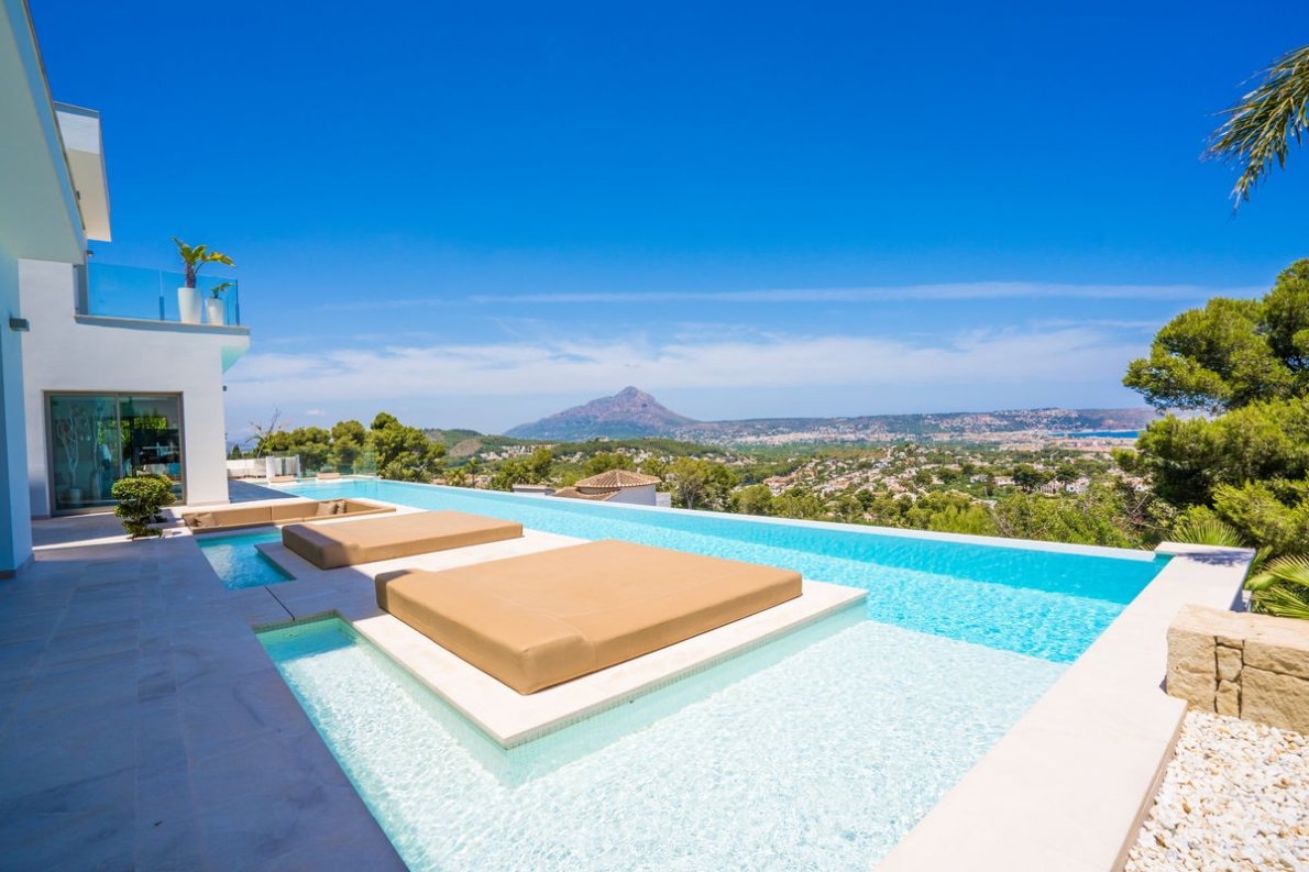 Villa for sale in Jávea / Xàbia