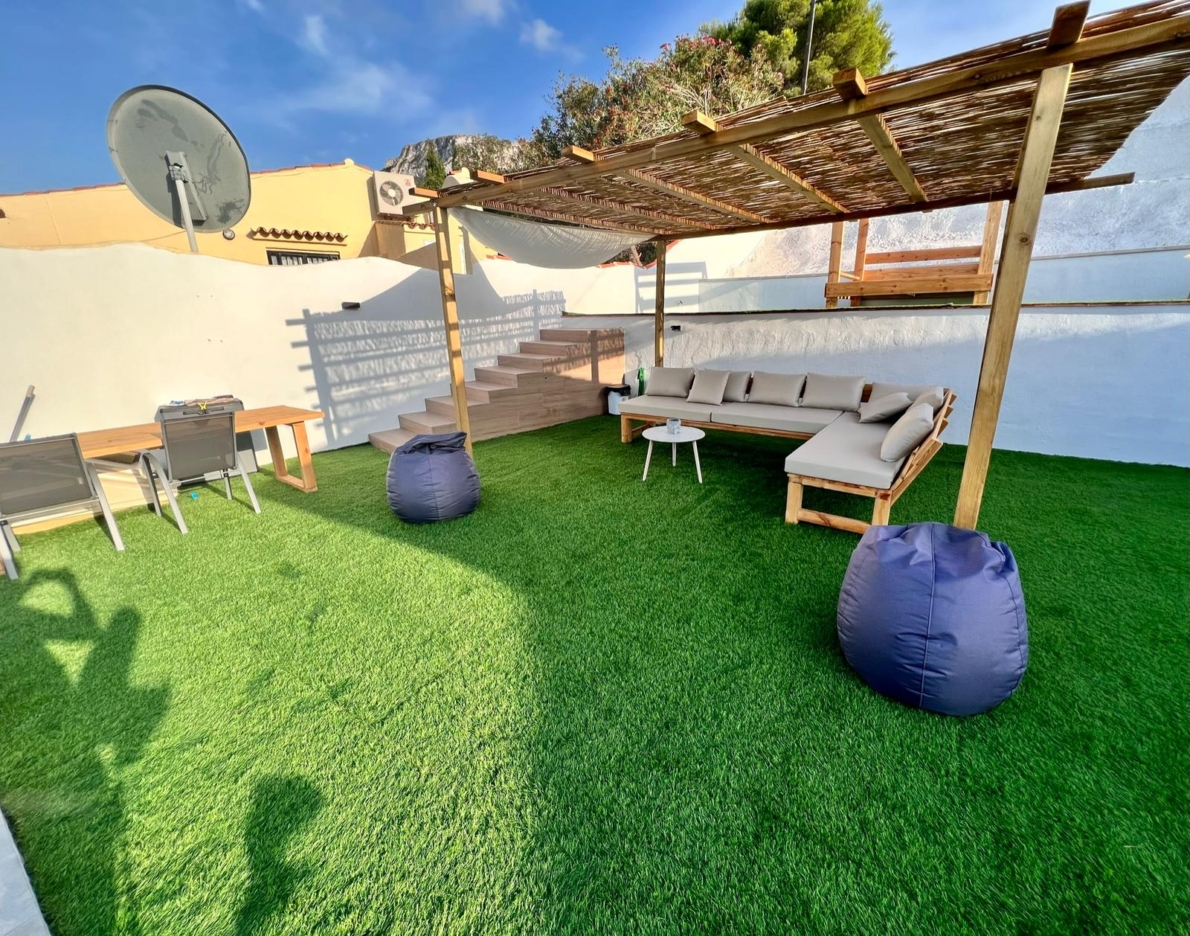 Villa for sale in Dénia