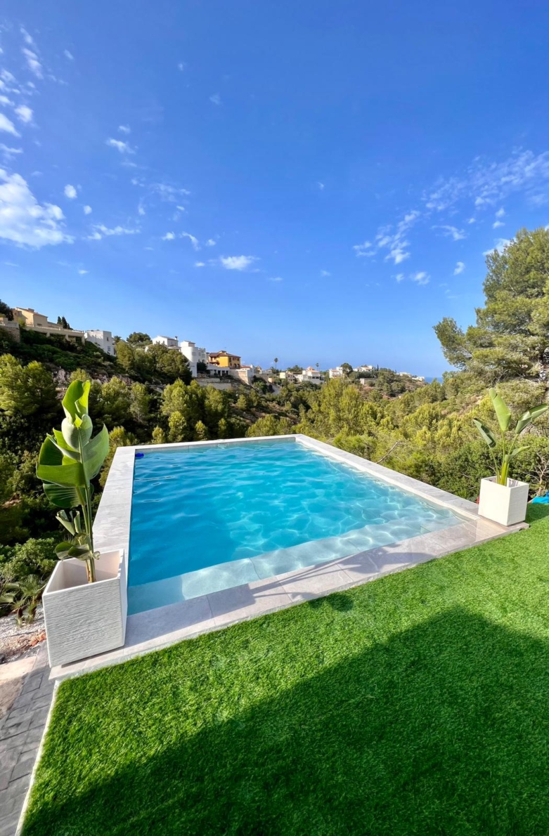 Villa for sale in Dénia