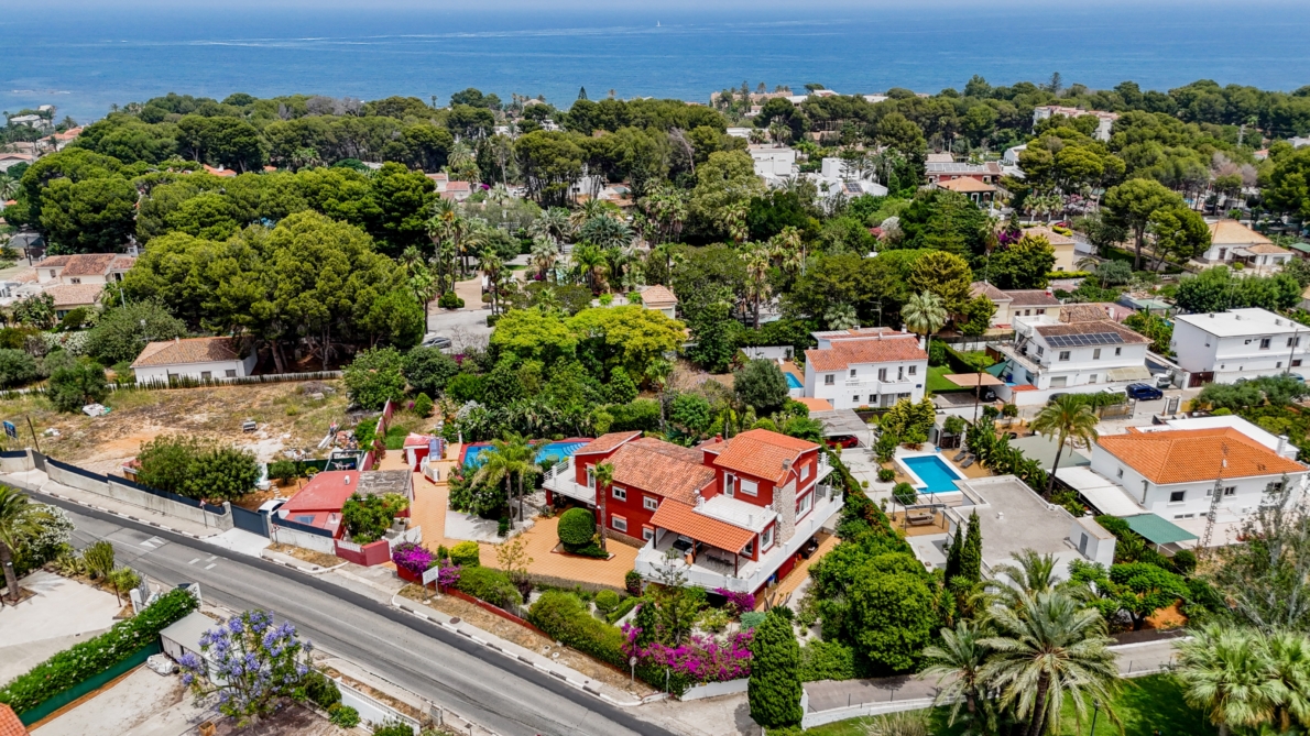 Villa for sale in Dénia