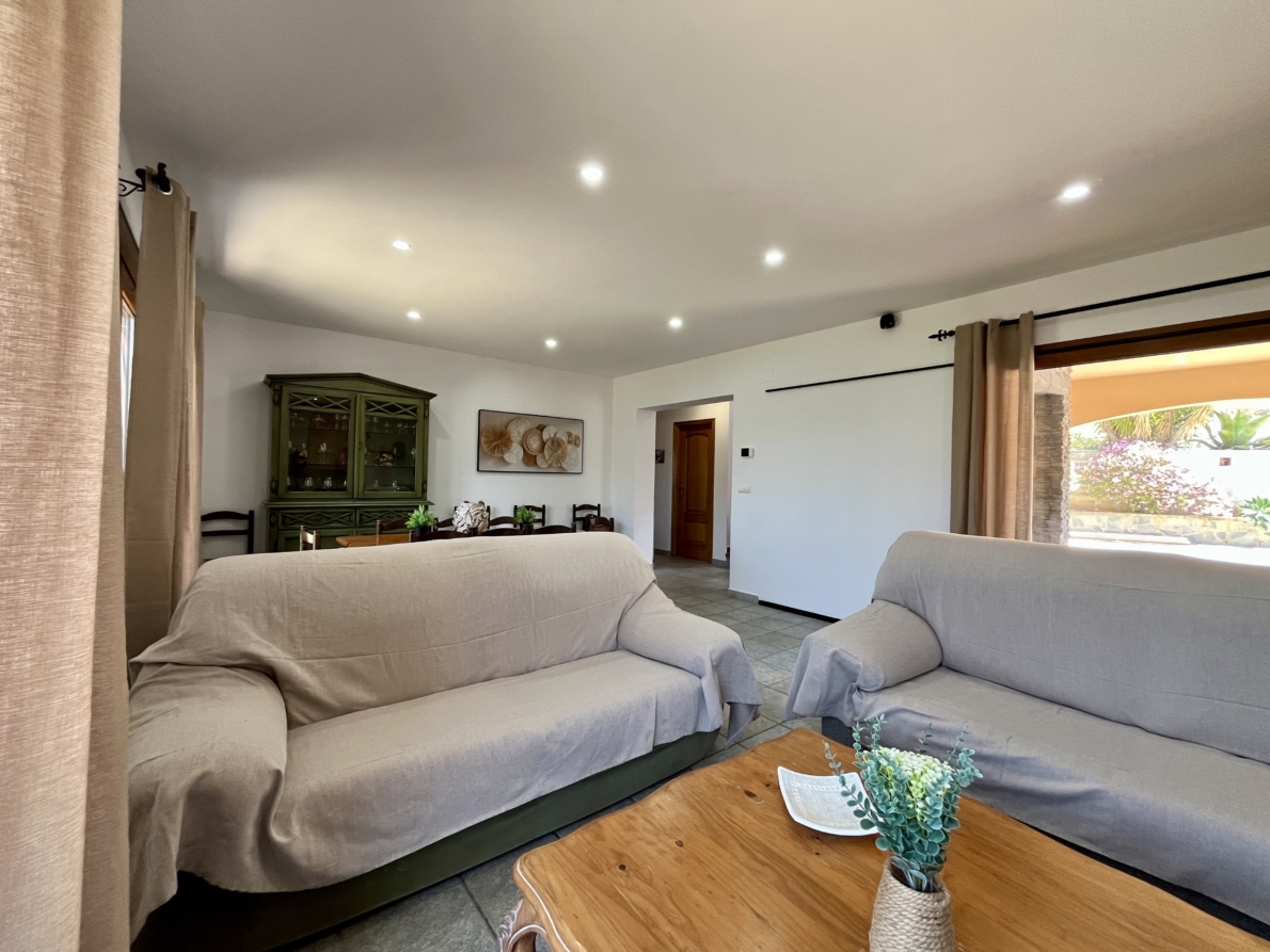 DP-02-ENJ-VI-00174-D-5 Country Estate for sale in Benissa