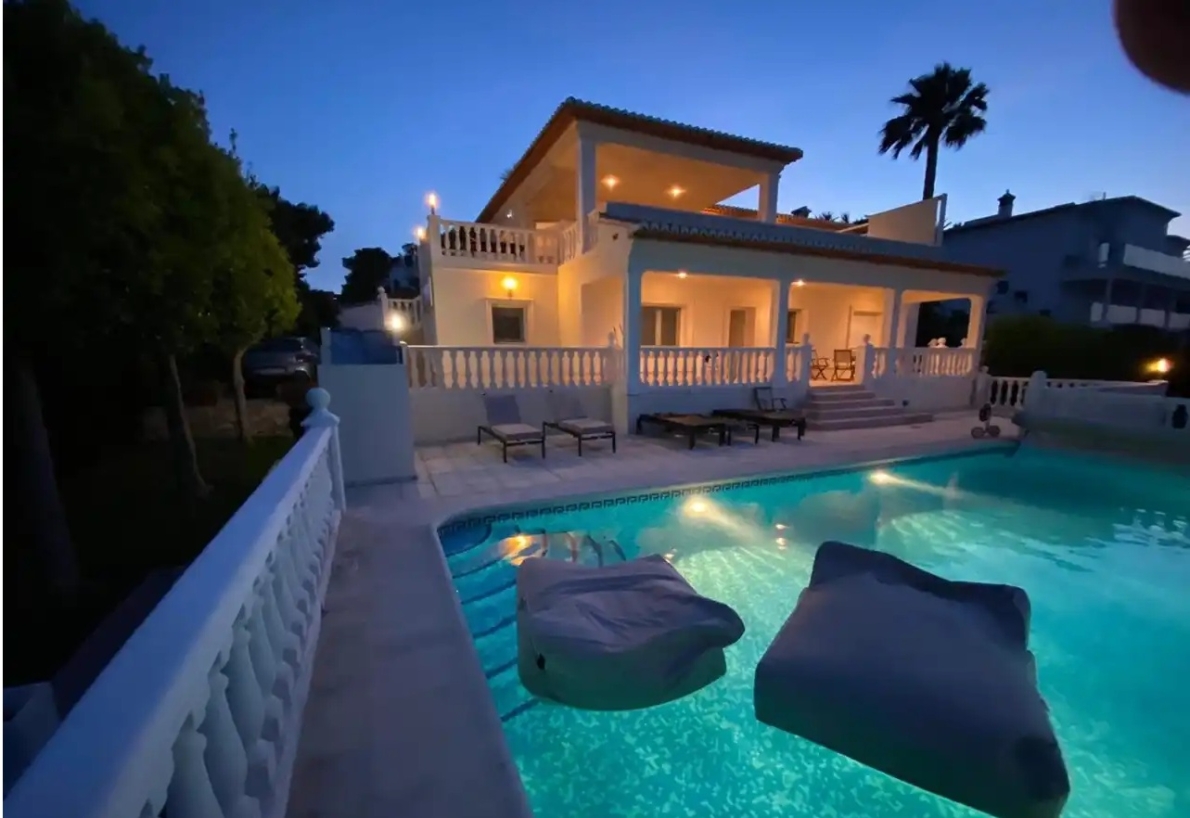 Villa for sale in Jávea / Xàbia