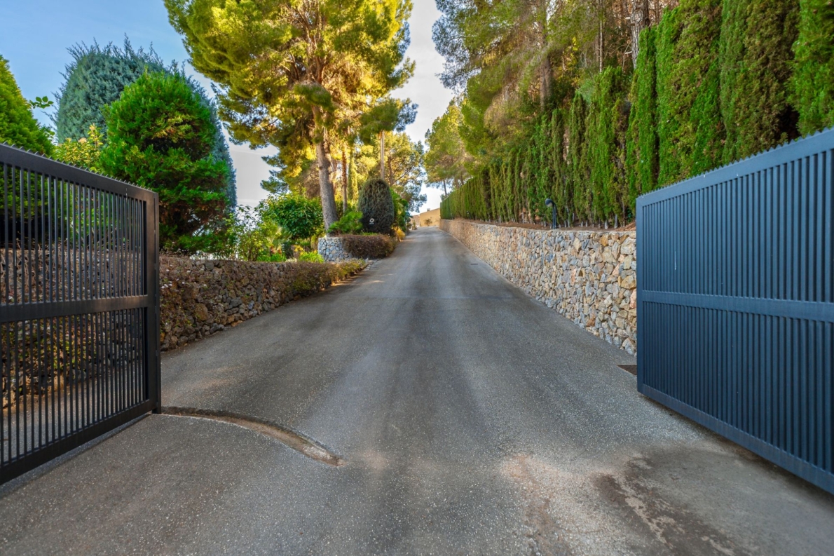 Villa for sale in Callosa d’En Sarrià