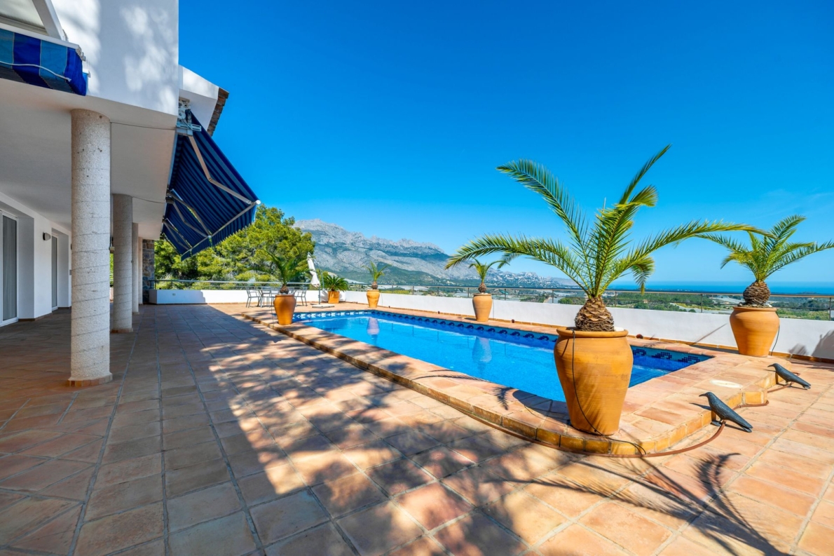 Villa for sale in Callosa d’En Sarrià