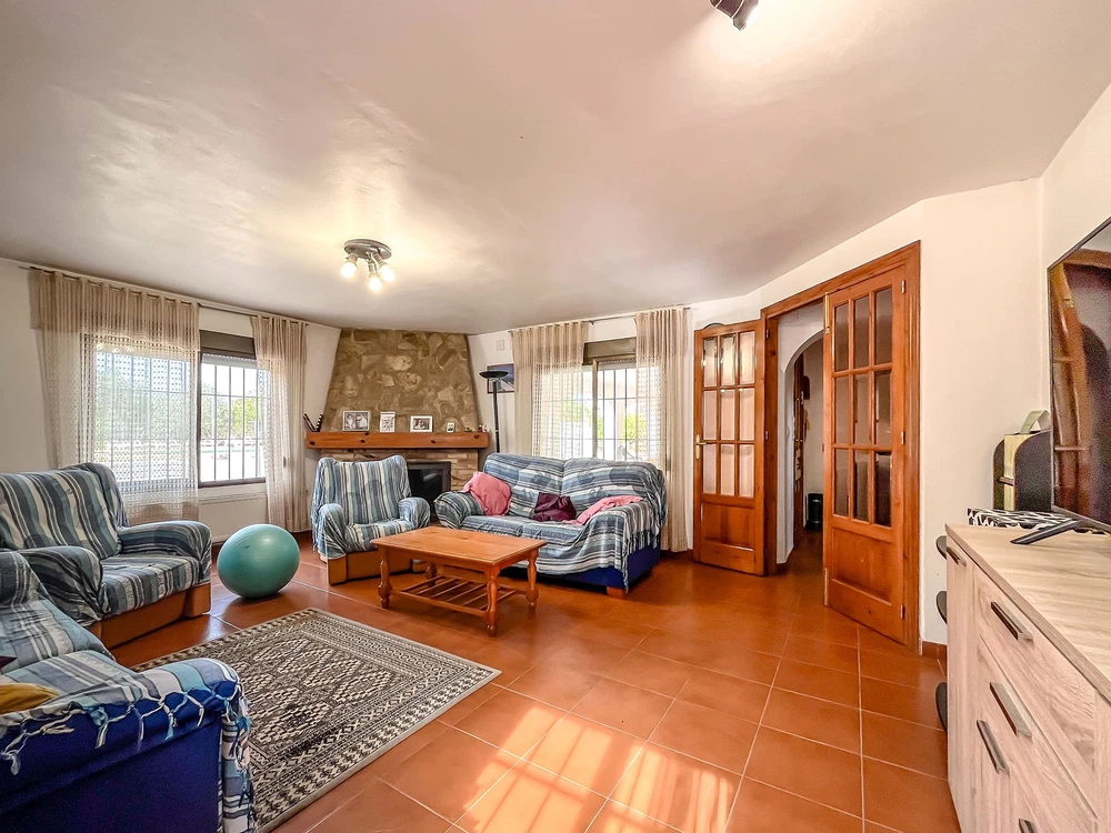 Finca for sale in Dénia
