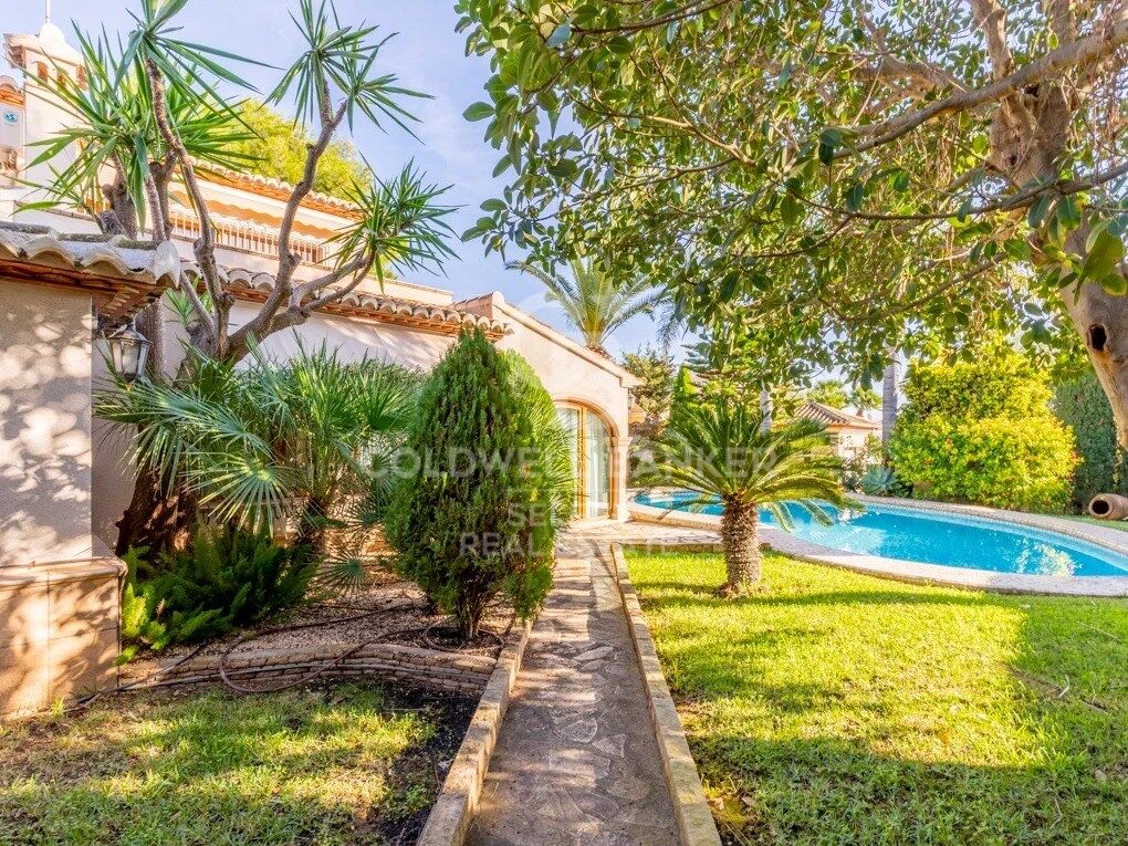 Villa for sale in Jávea / Xàbia
