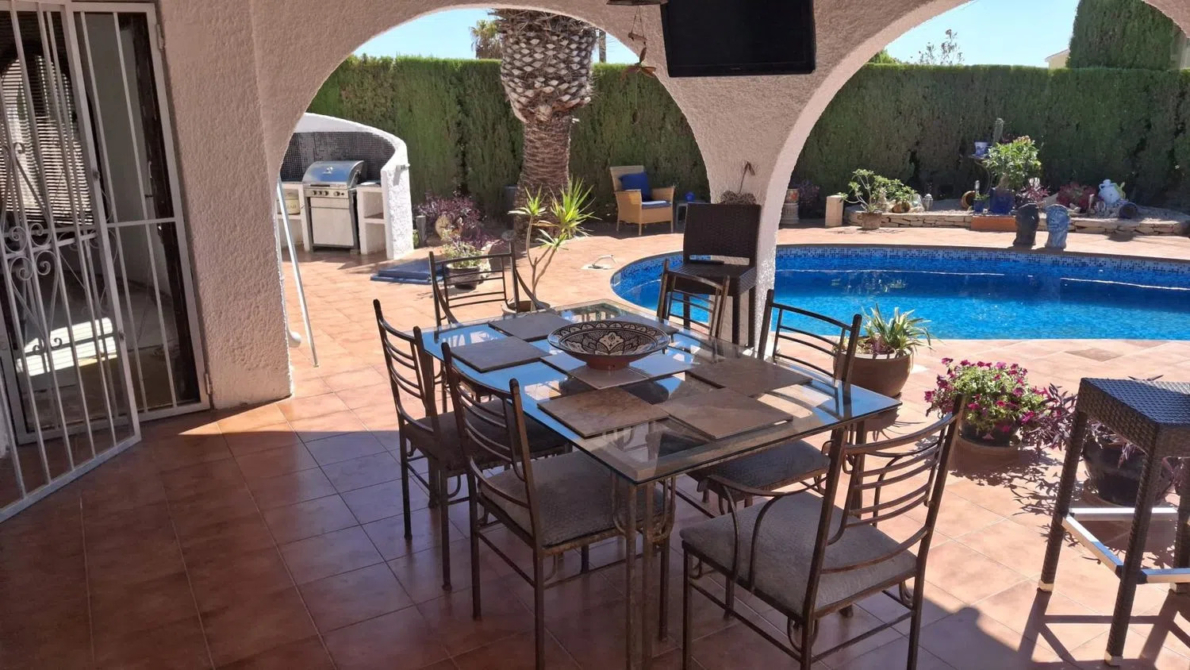 DP-02-ENJ-VI-00384-C-1 Villa for sale in Benissa