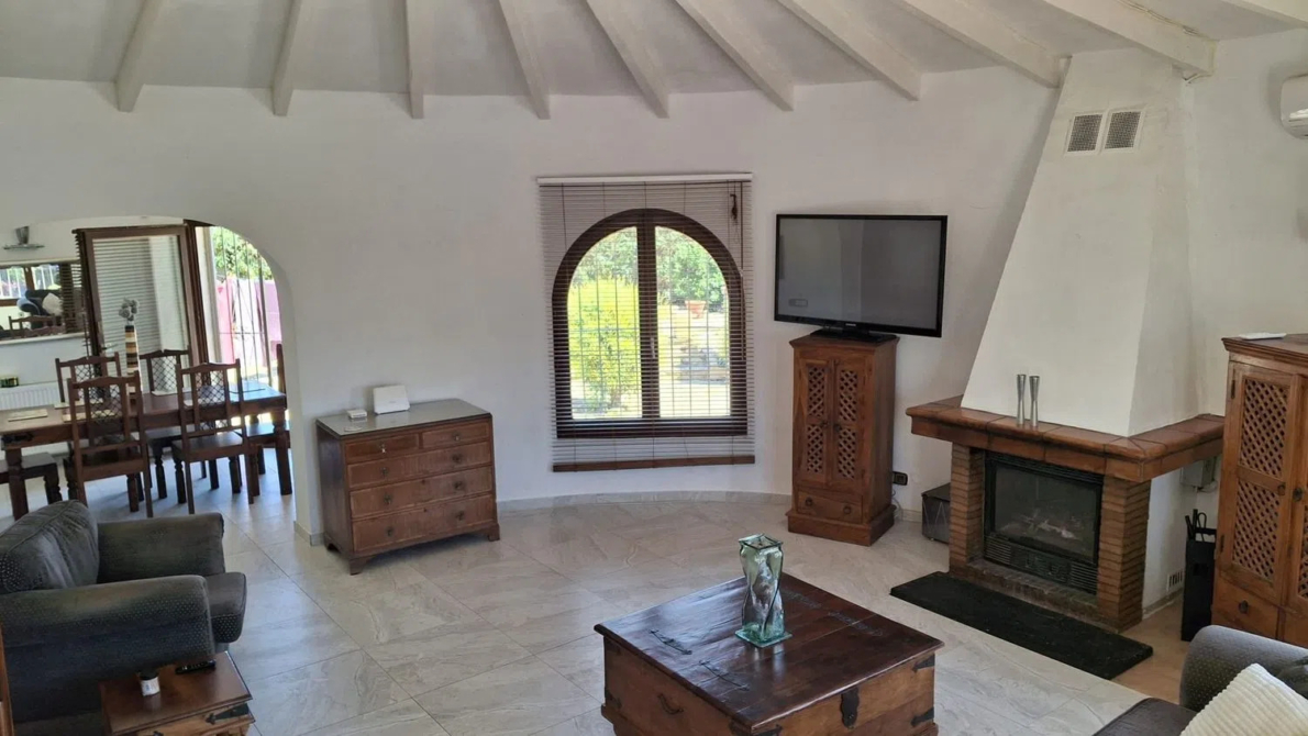 DP-02-ENJ-VI-00384-C-2 Villa for sale in Benissa