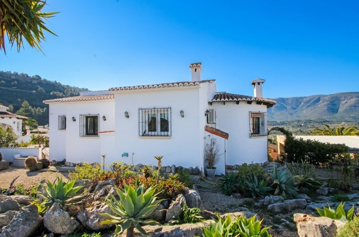 Villa for sale in Murla