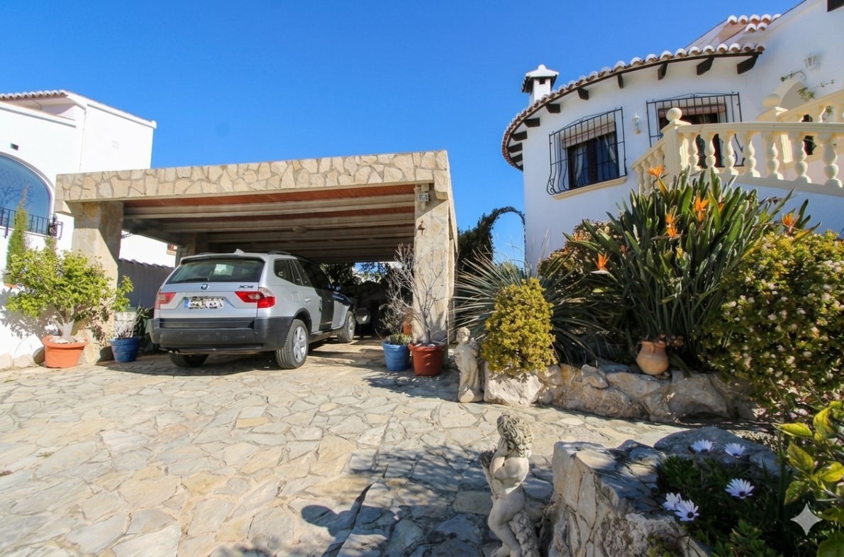 Villa for sale in Murla