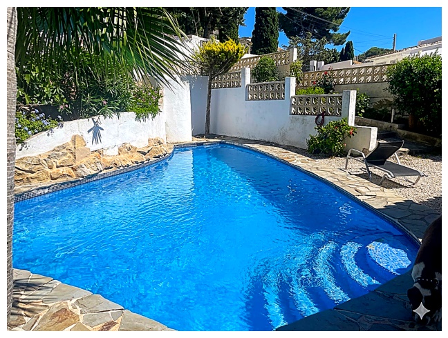 Villa for sale in Moraira