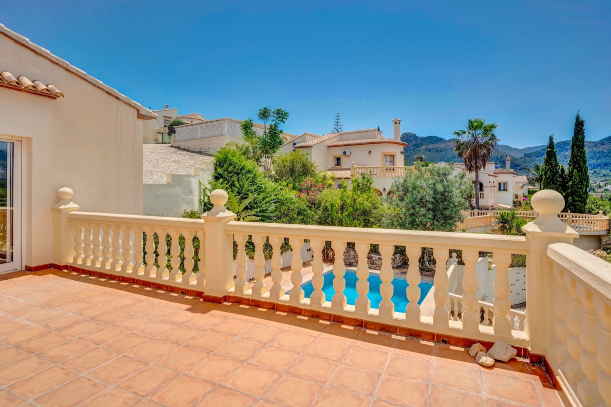 Villa for sale in Orba