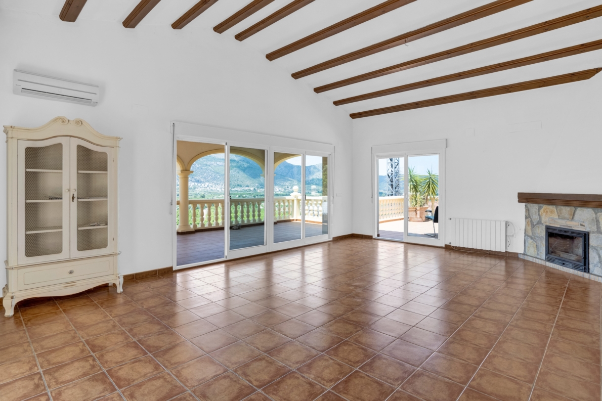 Villa for sale in Orba