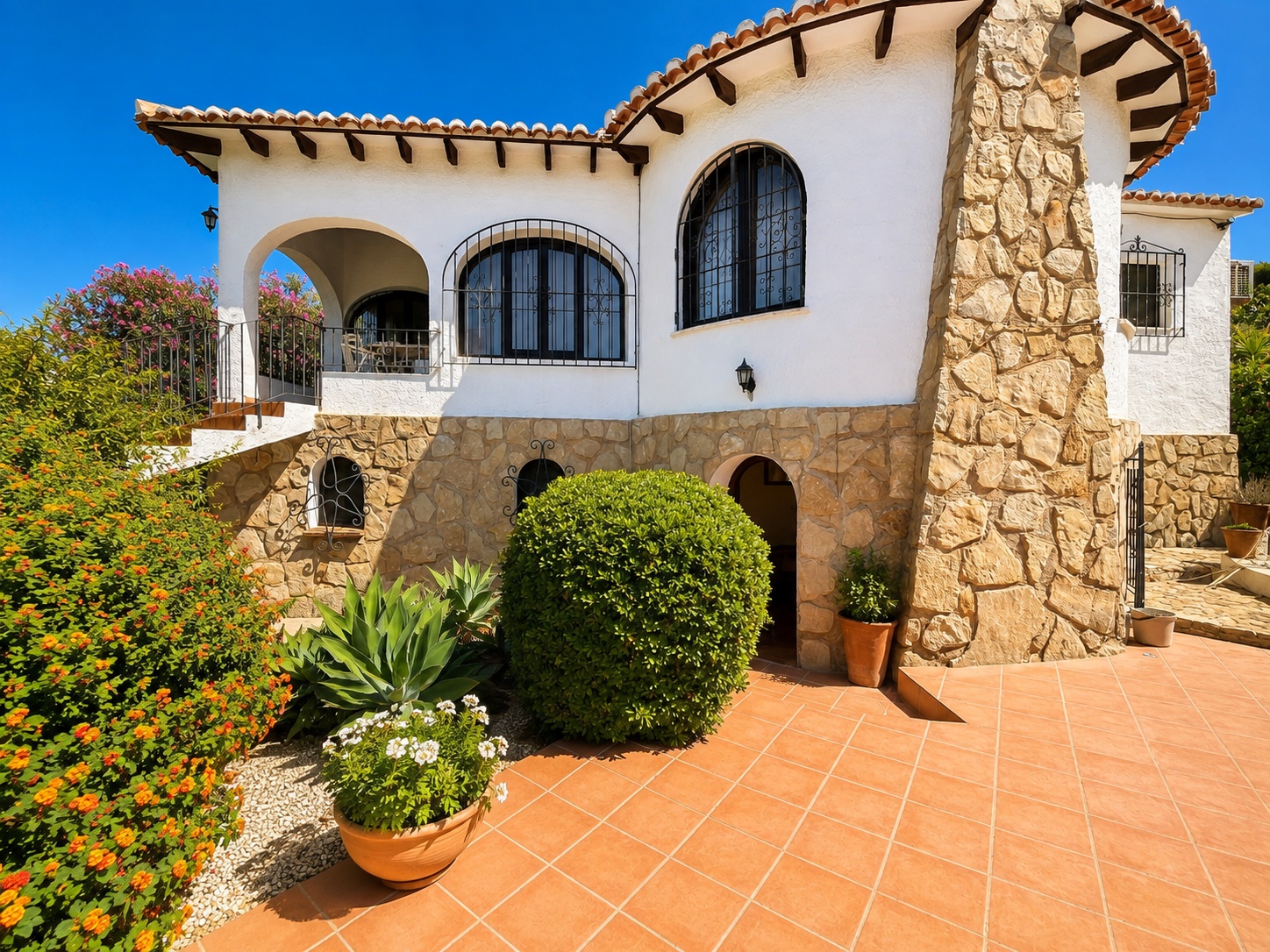 DP-02-ENJ-VI-00498-D-2 Villa for sale in Javea