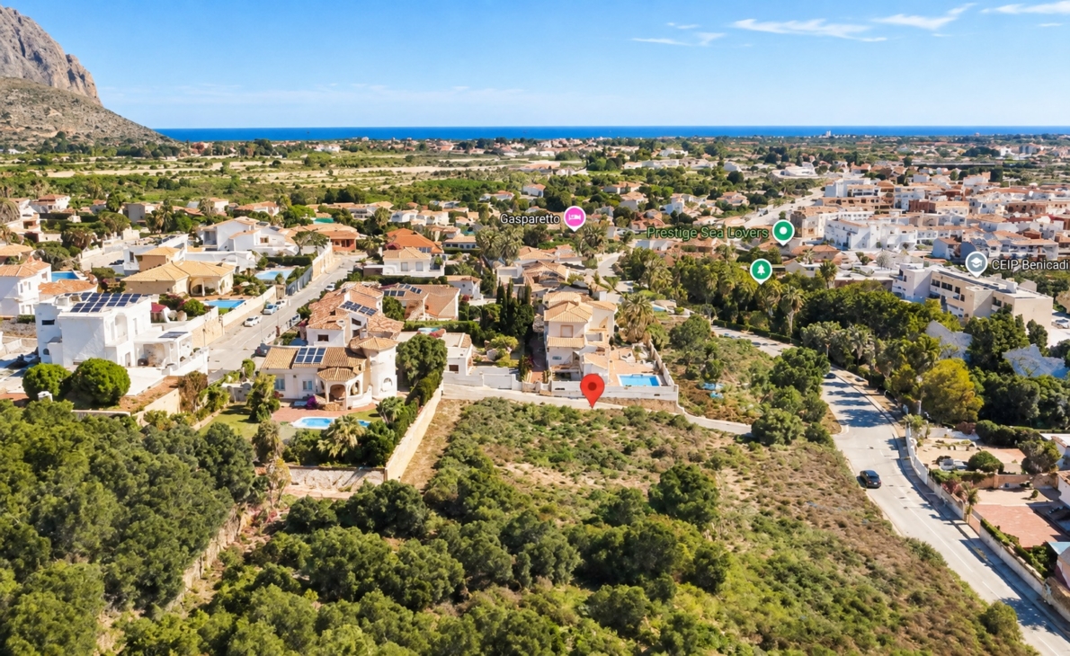 Villa for sale in Beniarbeig