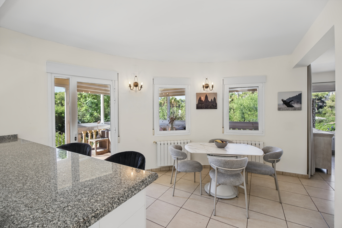 Villa for sale in Javea