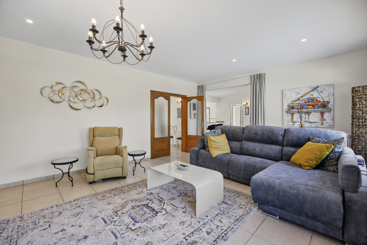 Villa for sale in Javea