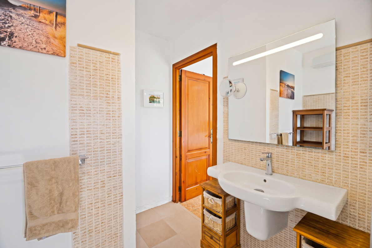 DP-02-Enj-VI-00074-D-15 Villa for sale in Jávea / Xàbia