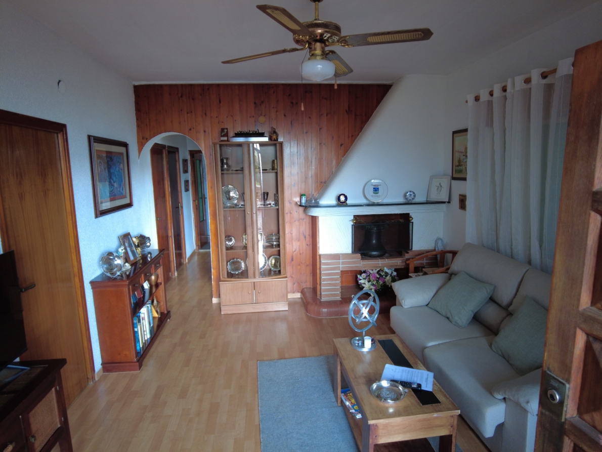 Villa for sale in Dénia