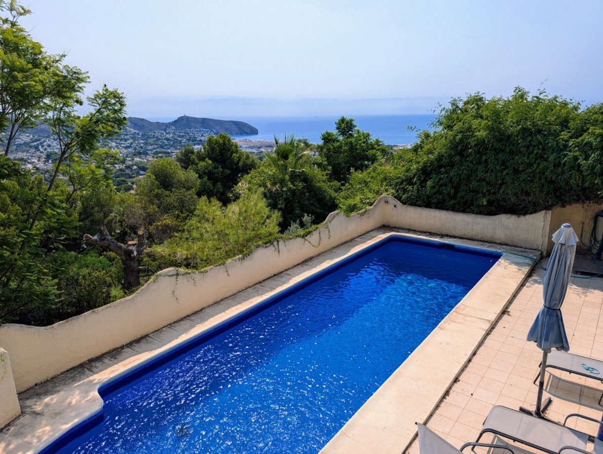 Villa for sale in Moraira