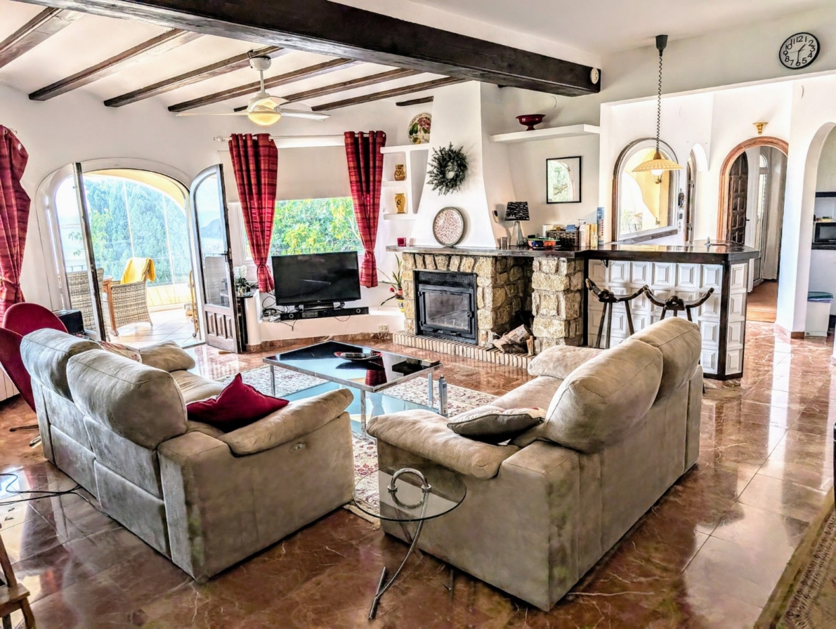 Villa for sale in Moraira