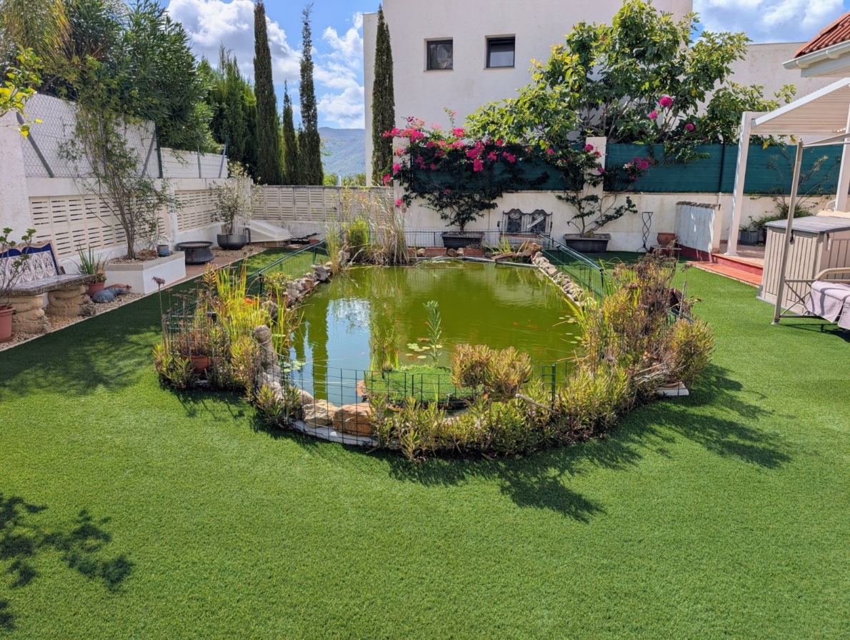 Villa for sale in Jalon