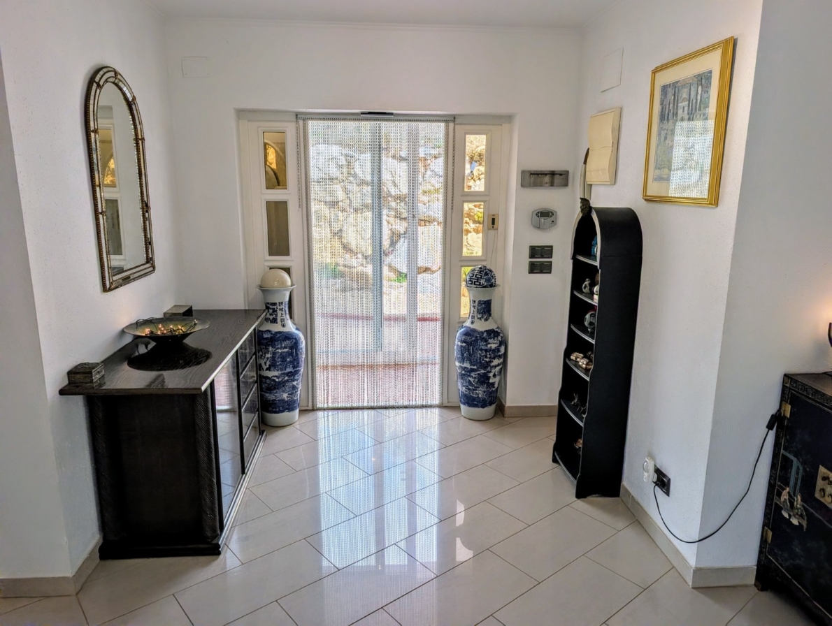 Villa for sale in Jalon