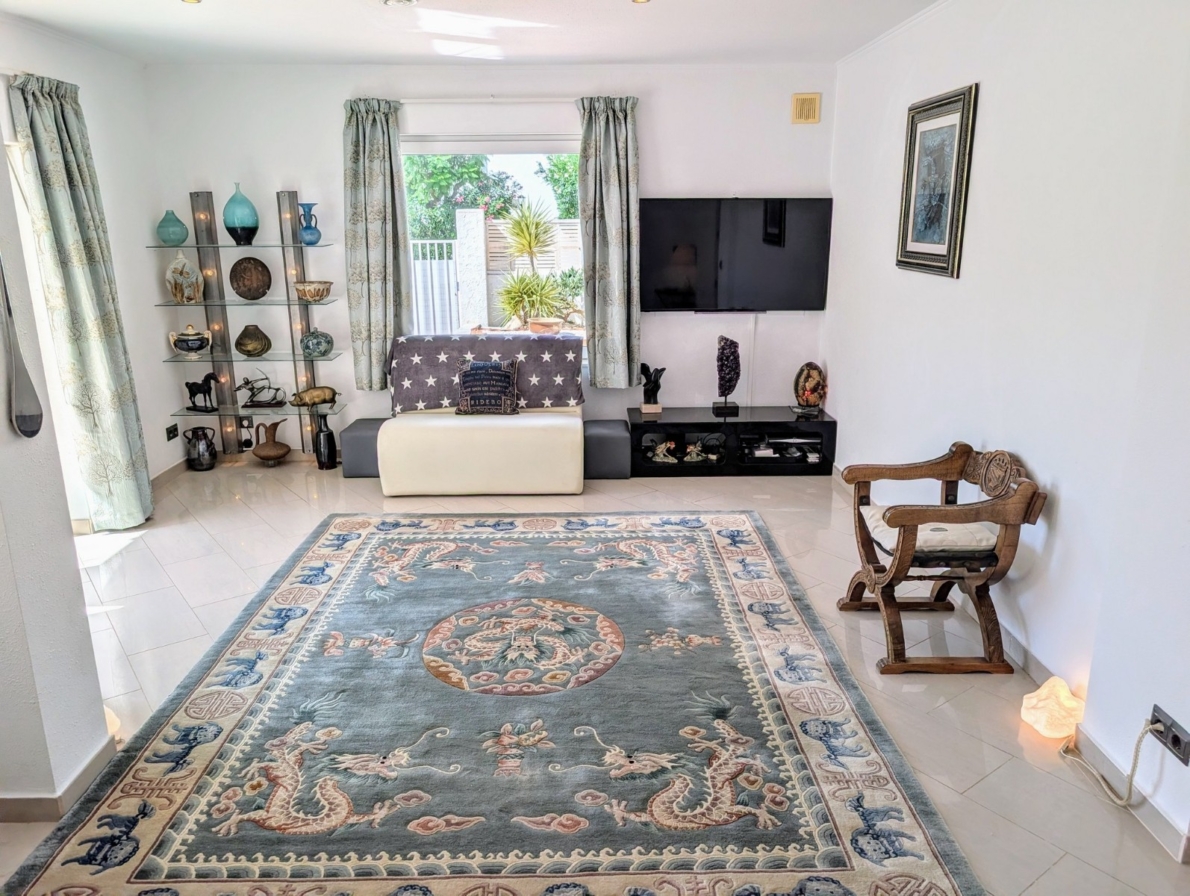 Villa for sale in Jalon