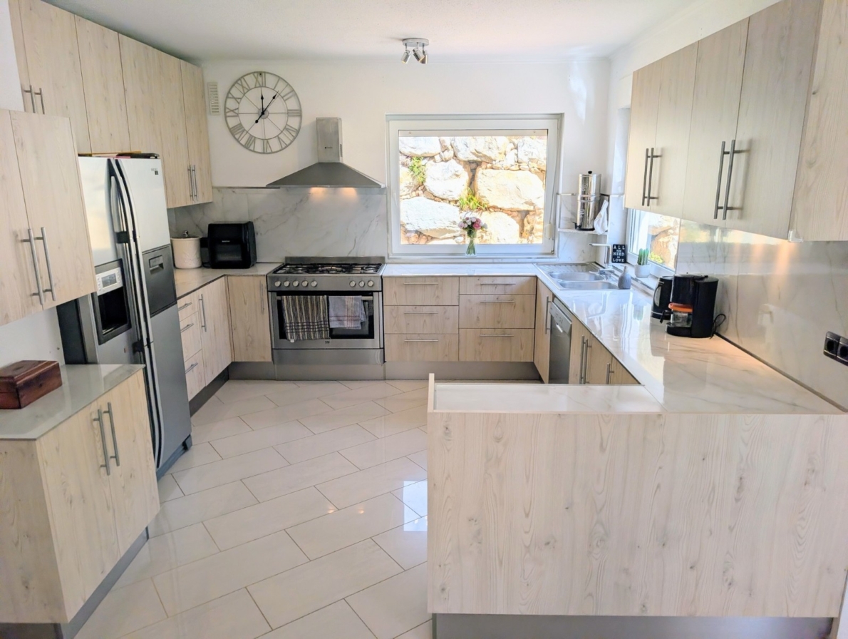 Villa for sale in Jalon