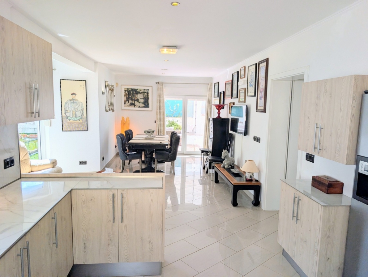 Villa for sale in Jalon