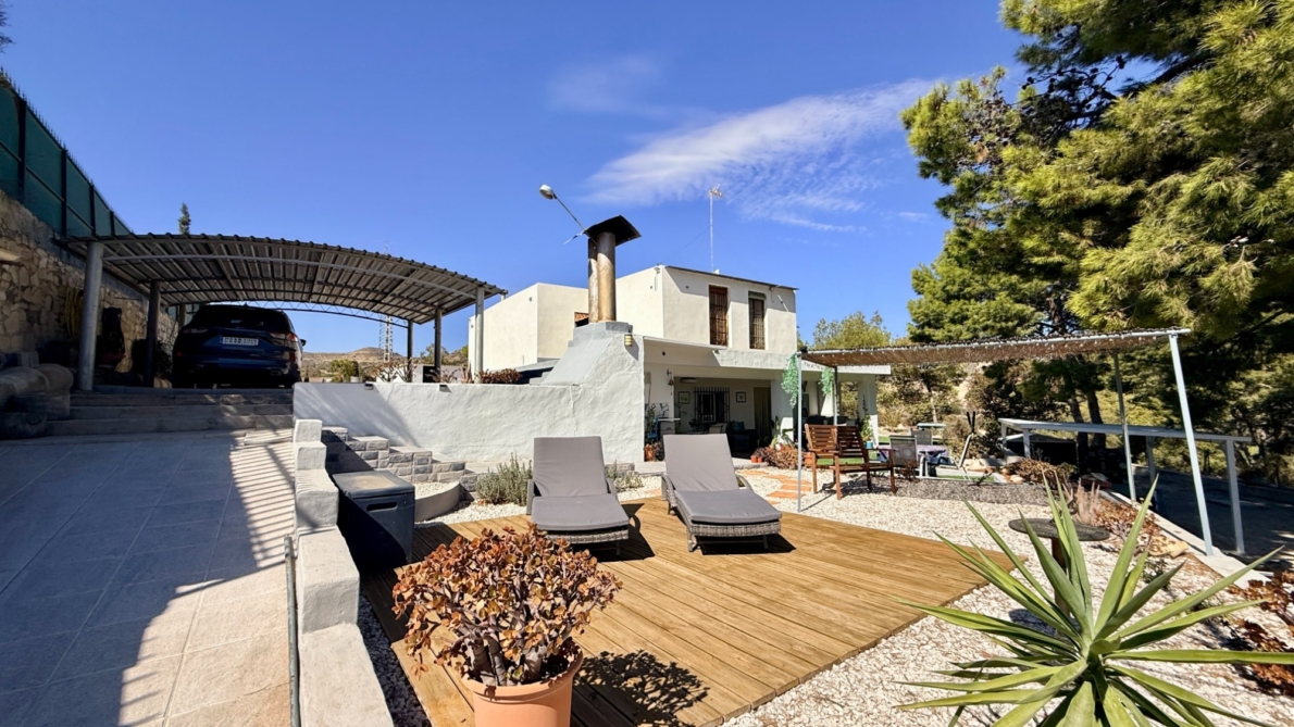 Villa for sale in Elche