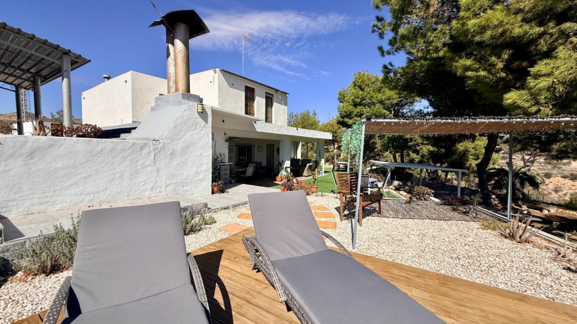Villa for sale in Elche