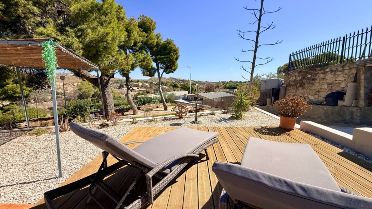 Villa for sale in Elche