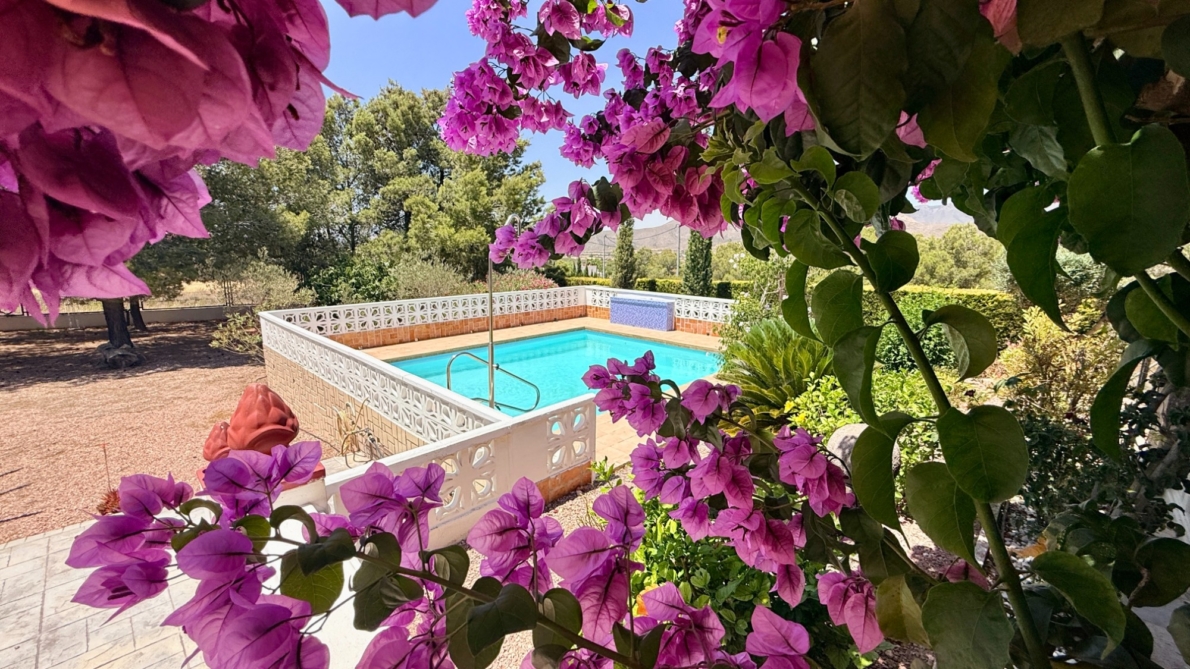 5. Finca / Country Property for sale in Hondón de los Fráiles