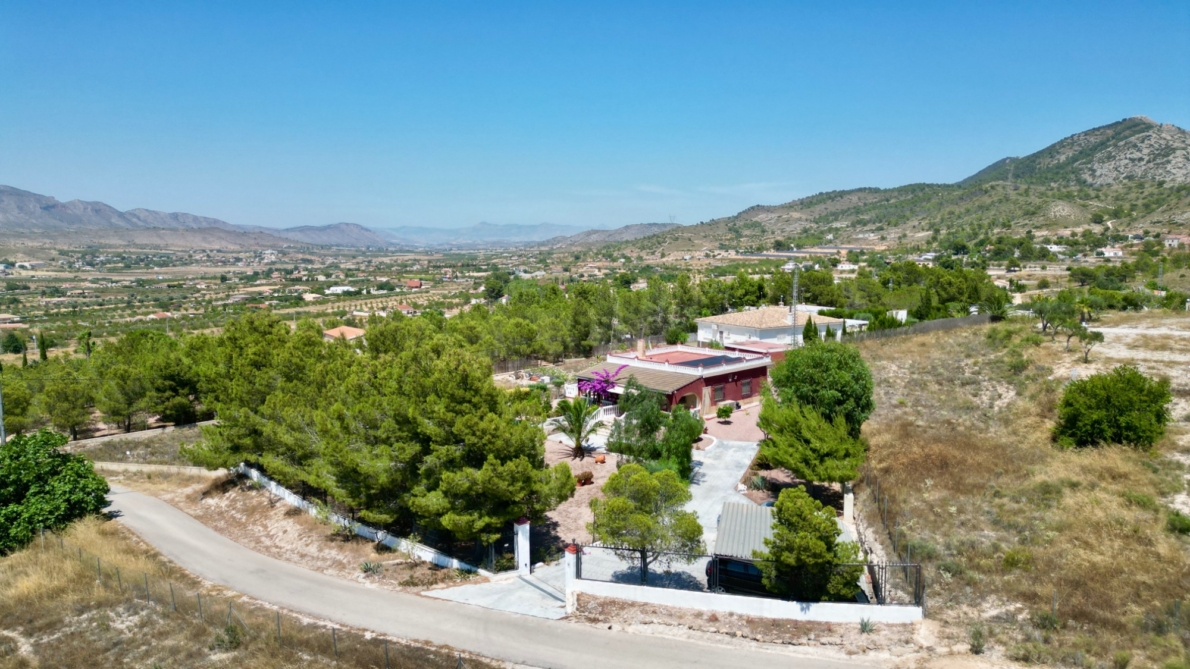 5. Finca / Country Property for sale in Hondón de los Fráiles